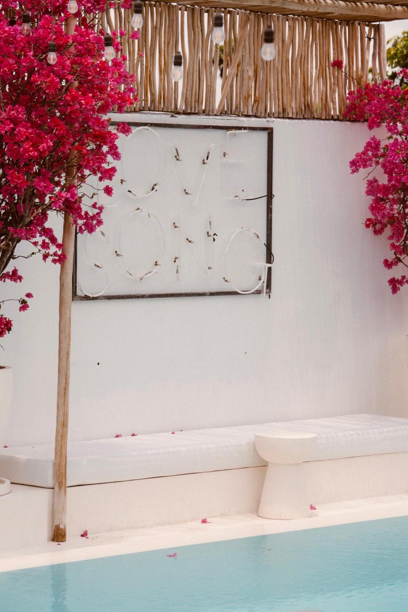 Love Song Boutique Hotel Чангу Экстерьер фото
