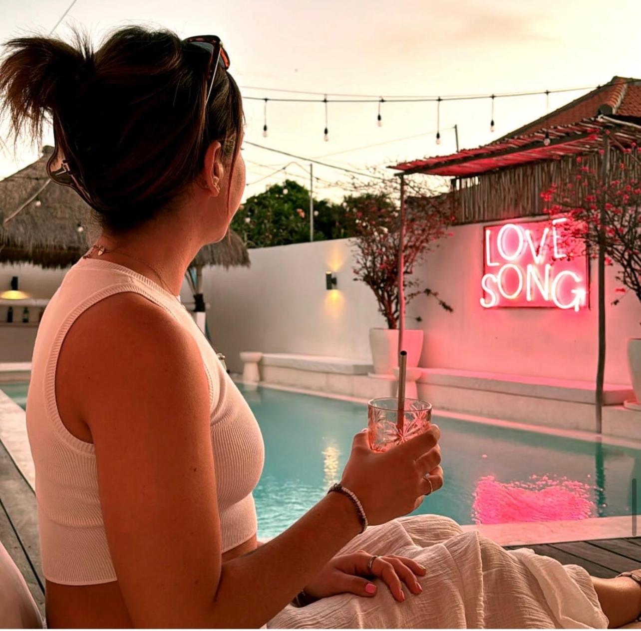 Love Song Boutique Hotel Чангу Экстерьер фото